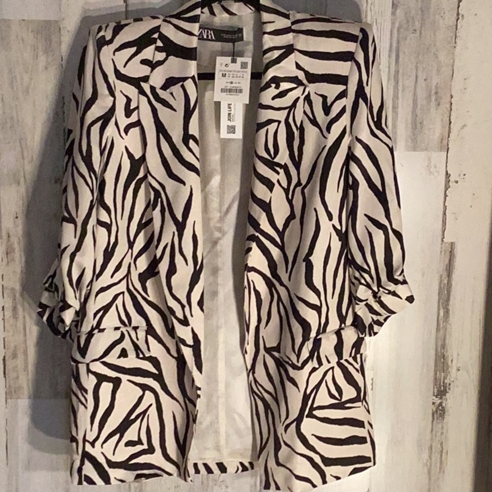 NWT Zara Zebra Print Satin Rolled Up Sleeve Shoulder Pad Blazer M